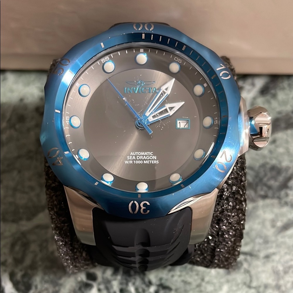 Invicta Sea Dragon Men's Watch - Blue and Silver